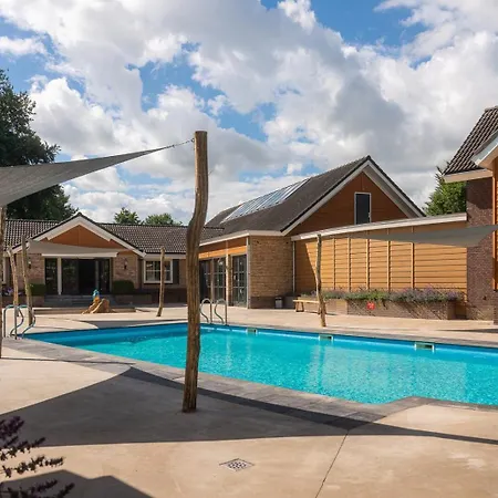 Modern Veluwe With Indoor And Outdoor Pools And Air Conditioning Apartamento