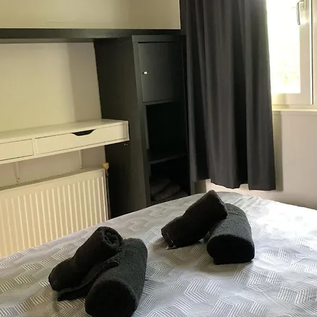 Apartamento Modern Veluwe With Indoor And Outdoor Pools And Air Conditioning *