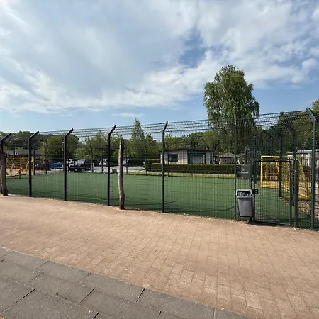 Apartamento Modern Veluwe With Indoor And Outdoor Pools And Air Conditioning Voorthuizen