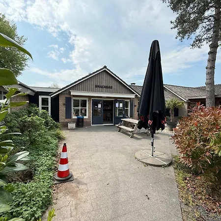 Modern Veluwe With Indoor And Outdoor Pools And Air Conditioning